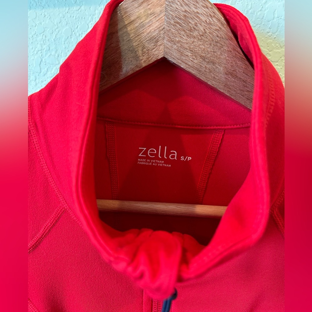 Zella Jacket - Picture 2 of 3